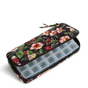 NWT Vera Bradley Large Travel Pill Case - Hidden Hearts in cotton